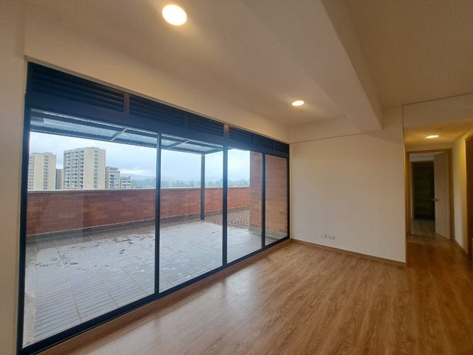 Apartamento de 2 alcobas en venta en Centro, Rionegro, 90 m² · foto 5 de 24