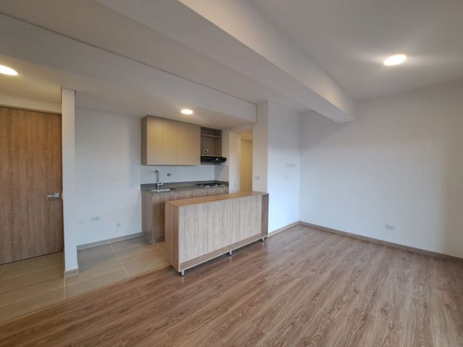 Apartamento de 2 alcobas en venta en Centro, Rionegro, 90 m² · foto 6 de 24
