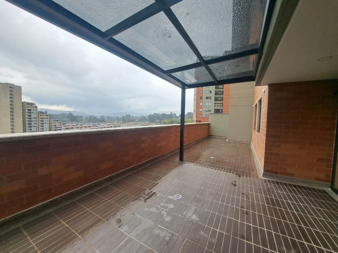 Apartamento de 2 alcobas en venta en Centro, Rionegro, 90 m² · foto 21 de 24