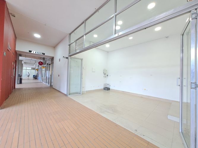 Local en venta en Niquia, Bello, 42 m² · foto 2 de 17