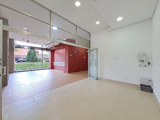 Local en venta en Niquia, Bello, 42 m² · foto 6 de 17