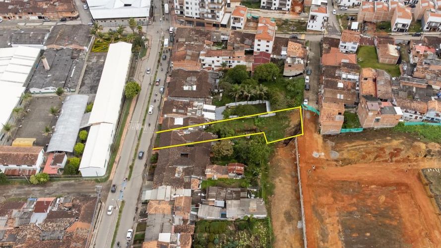 Lote en venta en El Carmen De Viboral, El Carmen de Viboral, 743 m² · foto 2 de 7