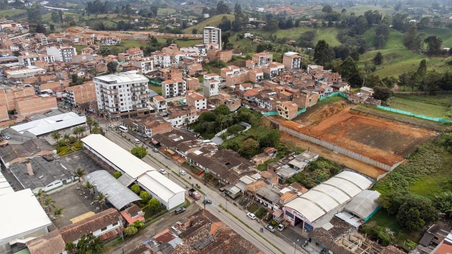 Lote en venta en El Carmen De Viboral, El Carmen de Viboral, 743 m² · foto 3 de 7