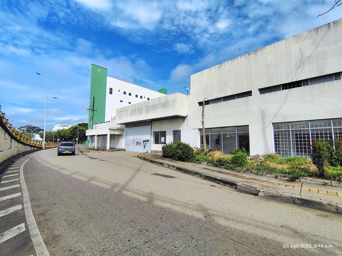 Local en venta en El Eden I, Montería, 728 m² · foto 19 de 24