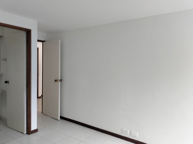 Apartamento de 3 alcobas en venta en El Poblado, Medellín, 97 m² · foto 9 de 19