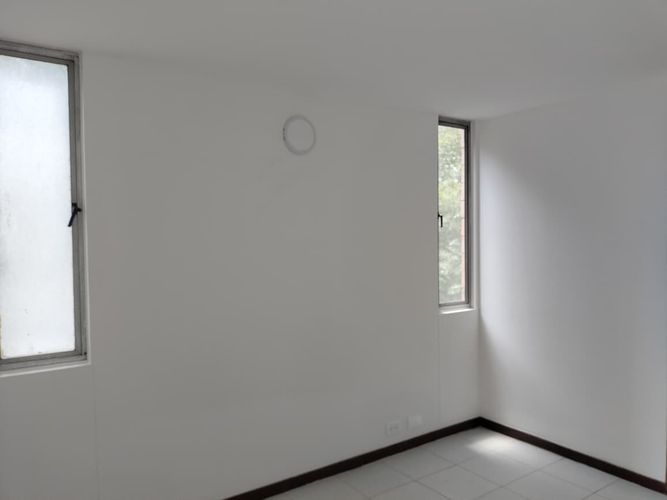 Apartamento de 3 alcobas en venta en El Poblado, Medellín, 97 m² · foto 10 de 19