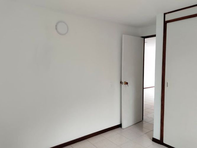 Apartamento de 3 alcobas en venta en El Poblado, Medellín, 97 m² · foto 16 de 19