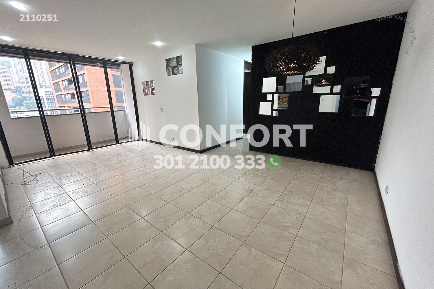 Apartamento en arriendo en Ciudad Del Río, Medellín · foto 2 de 24