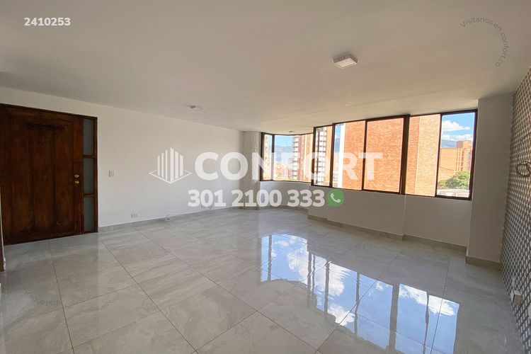Apartamento de 3 alcobas en arriendo en Laureles, Medellín, 185 m² · foto 2 de 24