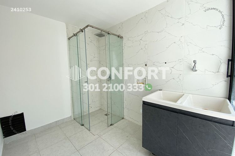 Apartamento de 3 alcobas en arriendo en Laureles, Medellín, 185 m² · foto 9 de 24