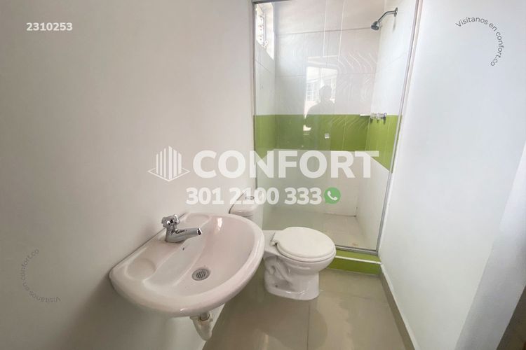 Apartamento de 5 alcobas en arriendo en Lorena, Medellín, 220 m² · foto 8 de 24