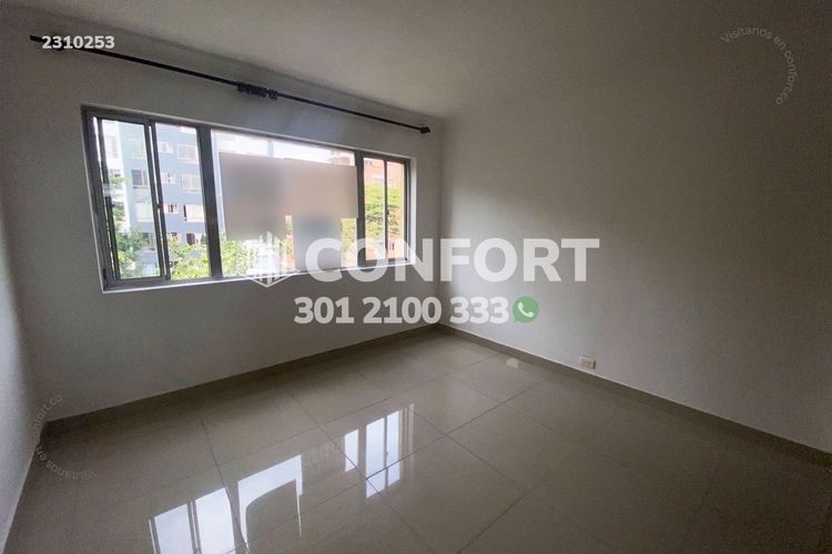 Apartamento de 5 alcobas en arriendo en Lorena, Medellín, 220 m² · foto 21 de 24