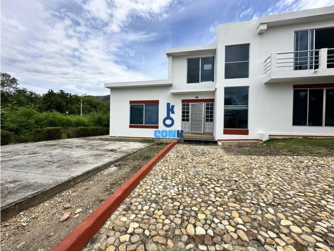Casa de 4 alcobas en venta en El Paso, Ricaurte, 532 m² · foto 2 de 24