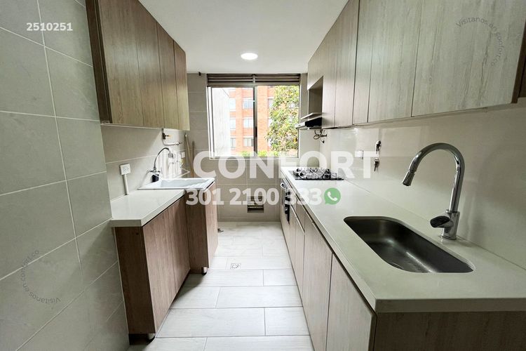 Apartamento de 3 alcobas en arriendo en Los Balsos, Medellín, 77 m² · foto 5 de 18