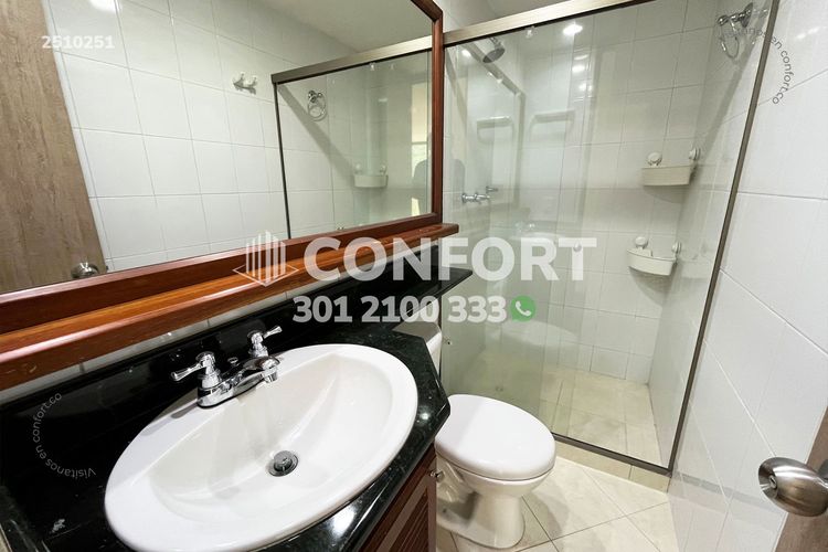 Apartamento de 3 alcobas en arriendo en Los Balsos, Medellín, 77 m² · foto 7 de 18