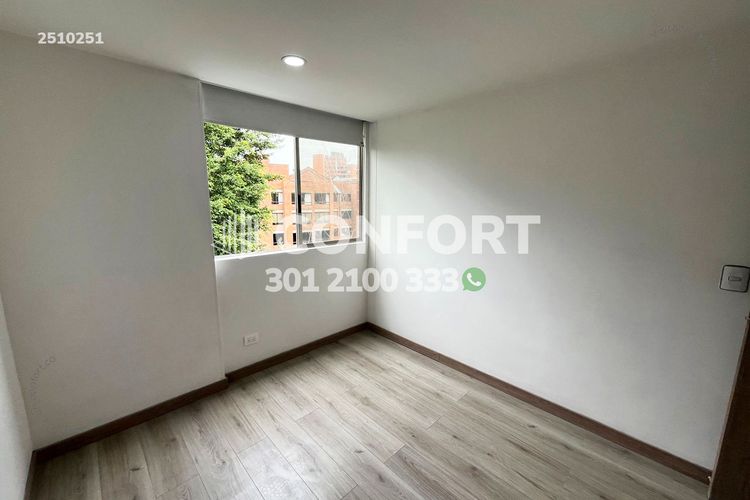 Apartamento de 3 alcobas en arriendo en Los Balsos, Medellín, 77 m² · foto 8 de 18