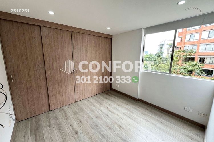 Apartamento de 3 alcobas en arriendo en Los Balsos, Medellín, 77 m² · foto 10 de 18