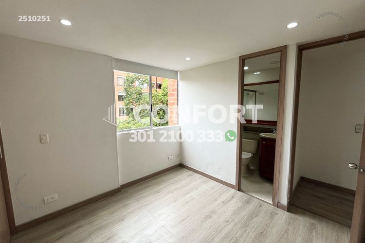 Apartamento de 3 alcobas en arriendo en Los Balsos, Medellín, 77 m² · foto 13 de 18