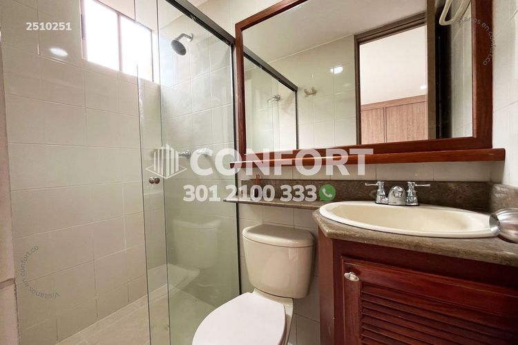 Apartamento de 3 alcobas en arriendo en Los Balsos, Medellín, 77 m² · foto 14 de 18