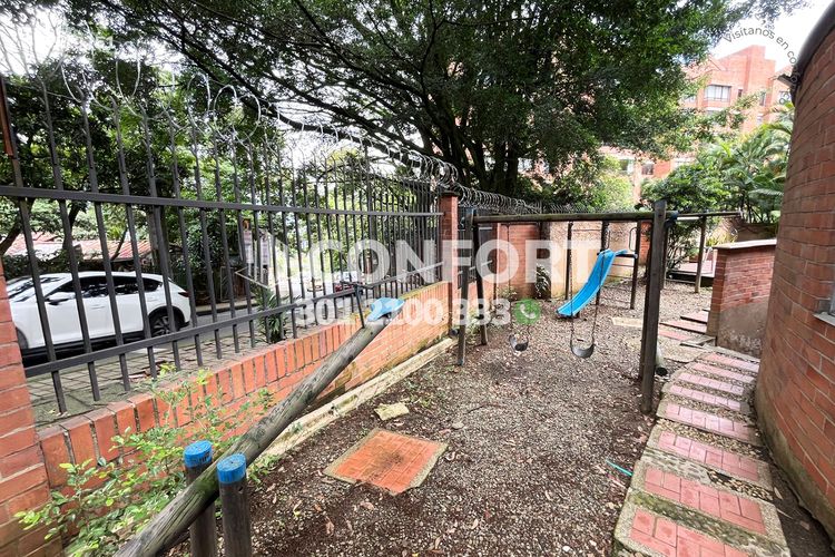 Apartamento de 3 alcobas en arriendo en Los Balsos, Medellín, 77 m² · foto 16 de 18