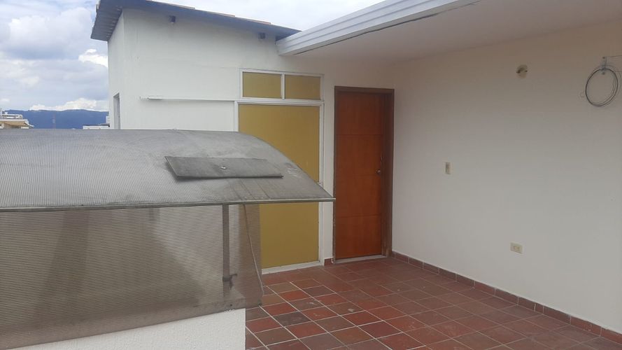 Apartamento de 3 alcobas en venta en Nuevo Sotomayor, Bucaramanga, 160 m² · foto 3 de 24