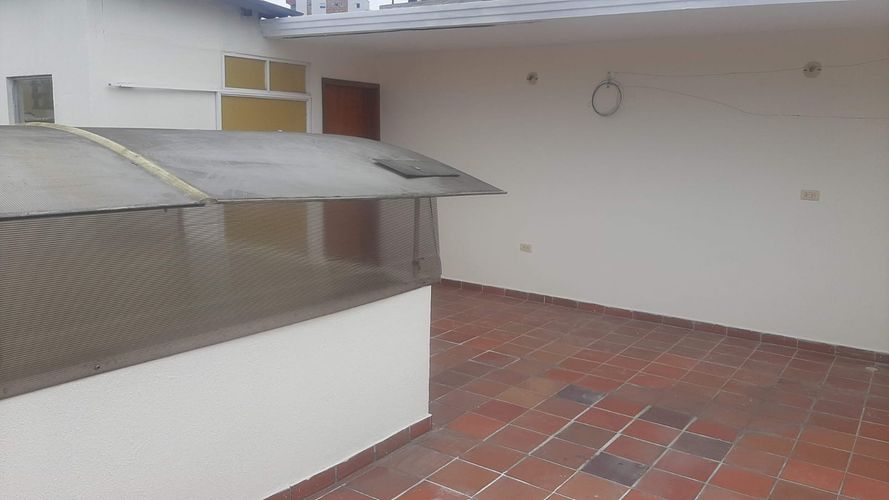 Apartamento de 3 alcobas en venta en Nuevo Sotomayor, Bucaramanga, 160 m² · foto 8 de 24