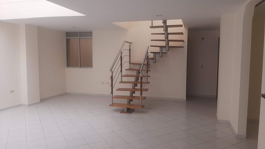 Apartamento de 3 alcobas en venta en Nuevo Sotomayor, Bucaramanga, 160 m² · foto 23 de 24