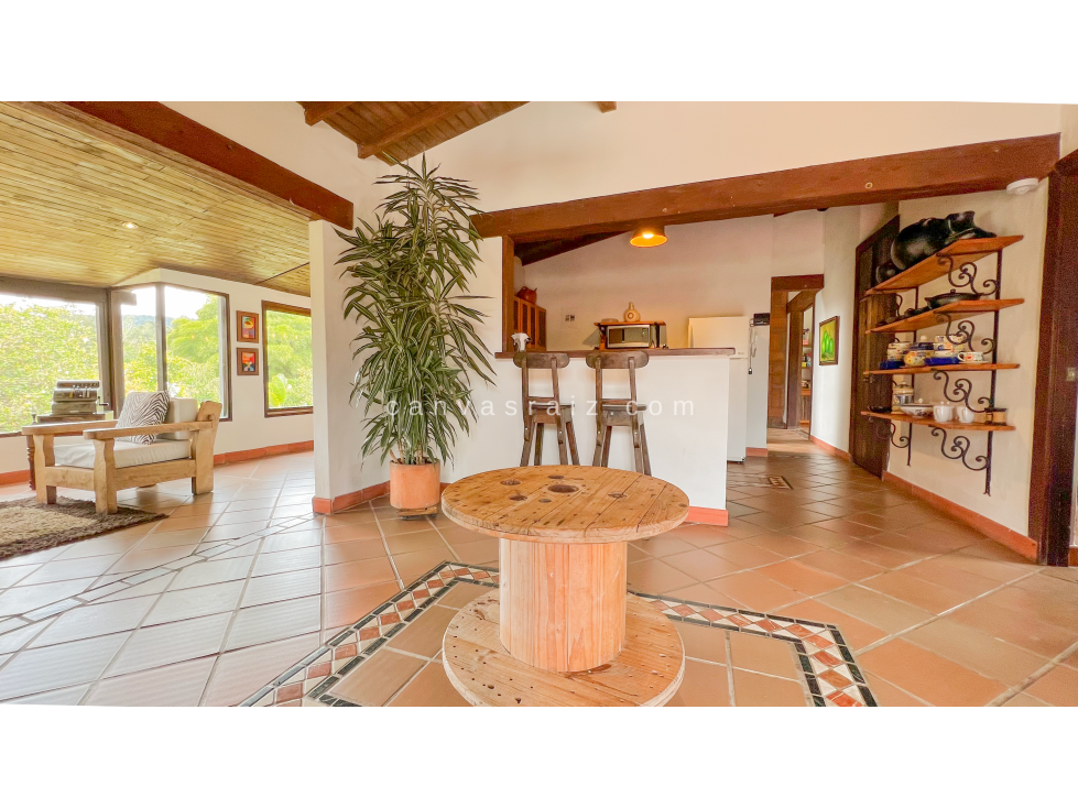 5BR Country House in Pontezuela (280 m²) for Sale - 3