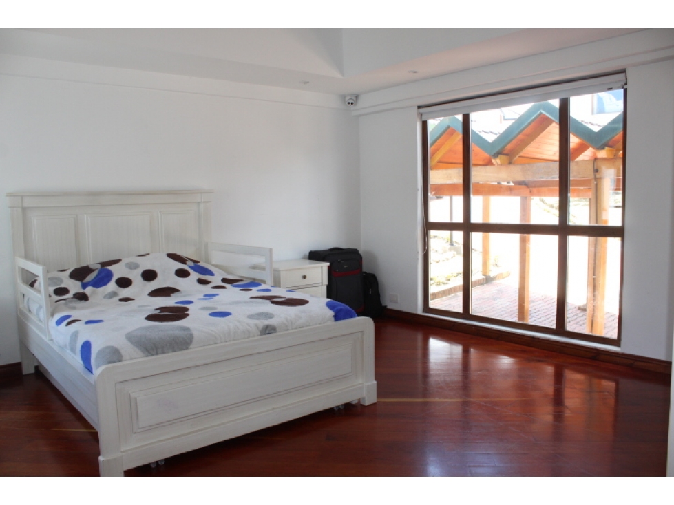 Casa en venta en Cerros De Suba, Bogotá · foto 15 de 24