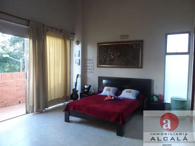 Casa de 4 alcobas en venta en Loma Del Esmeraldal, Envigado, 450 m² · foto 14 de 18