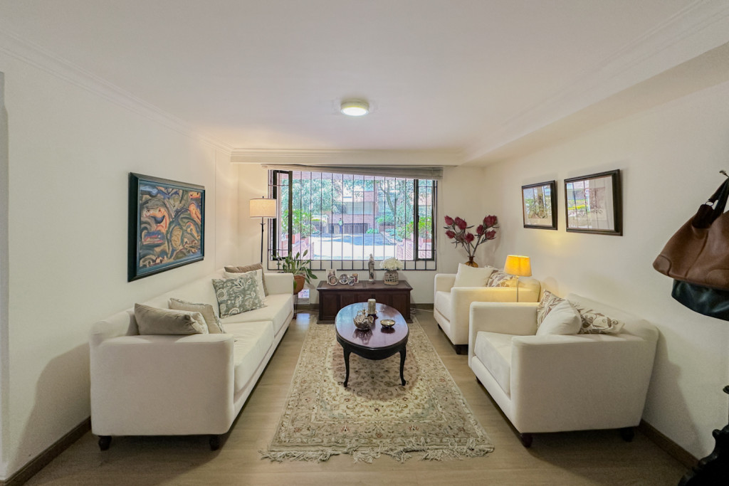 Apartamento en venta en Chico Norte, Bogotá · foto 3 de 10