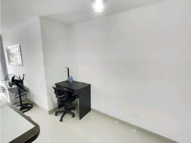 Apartaestudio en arriendo en Colon, Medellín, 35 m² · foto 4 de 16
