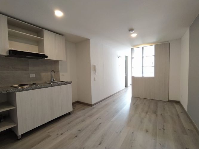 Apartaestudio en venta en Las Aguas, Bogotá, 28 m² · foto 1 de 24