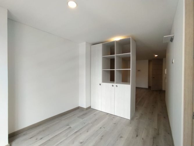 Apartaestudio en venta en Las Aguas, Bogotá, 28 m² · foto 10 de 24