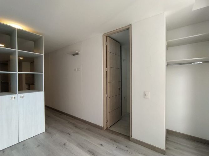 Apartaestudio en venta en Las Aguas, Bogotá, 28 m² · foto 11 de 24