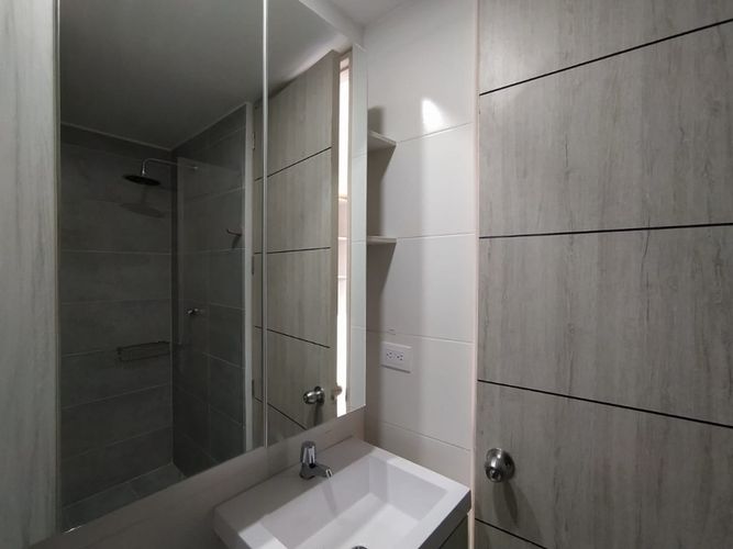 Apartaestudio en venta en Las Aguas, Bogotá, 28 m² · foto 12 de 24