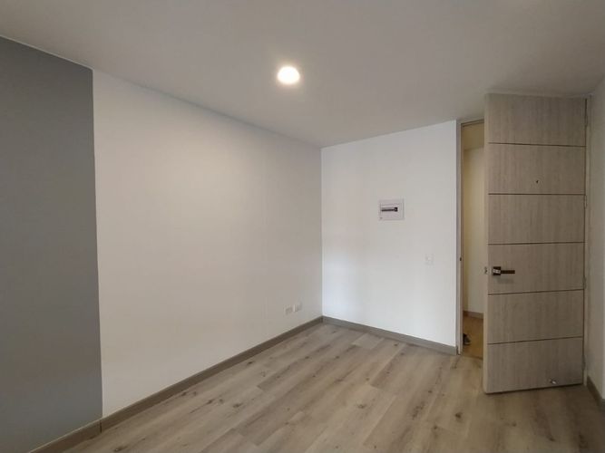 Apartaestudio en venta en Las Aguas, Bogotá, 28 m² · foto 17 de 24