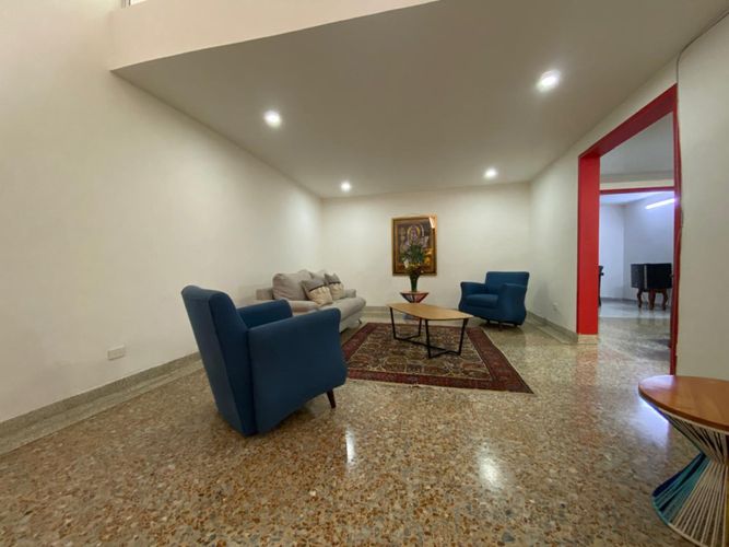 Casa de 5 alcobas en venta en Tejares De San Fernando, Cali, 380 m² · foto 3 de 24
