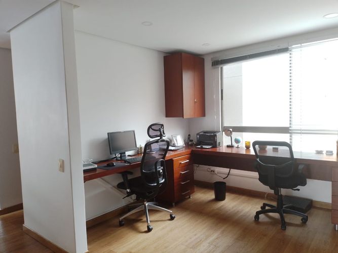 Apartamento de 3 alcobas en arriendo en El Tesoro, Medellín, 220 m² · foto 11 de 17