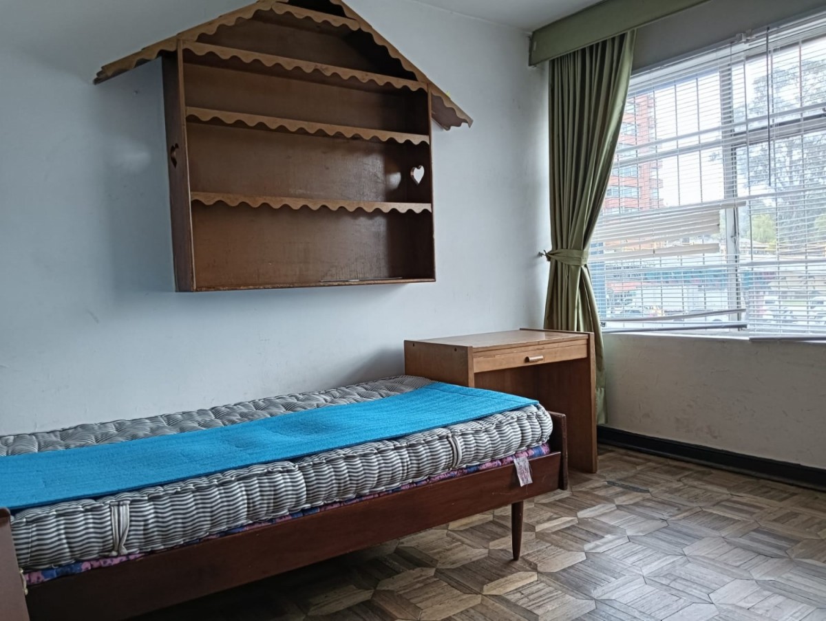 Casa en venta en La Soledad, Bogotá · foto 8 de 23