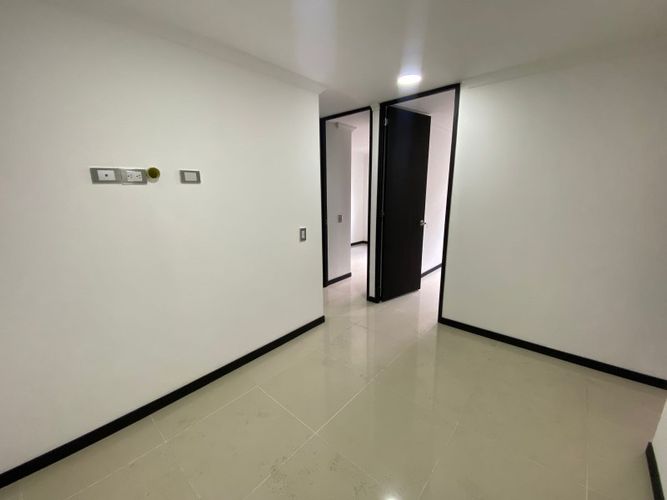 Apartamento de 3 alcobas en arriendo en Villa Carlota, Medellín, 84 m² · foto 8 de 14