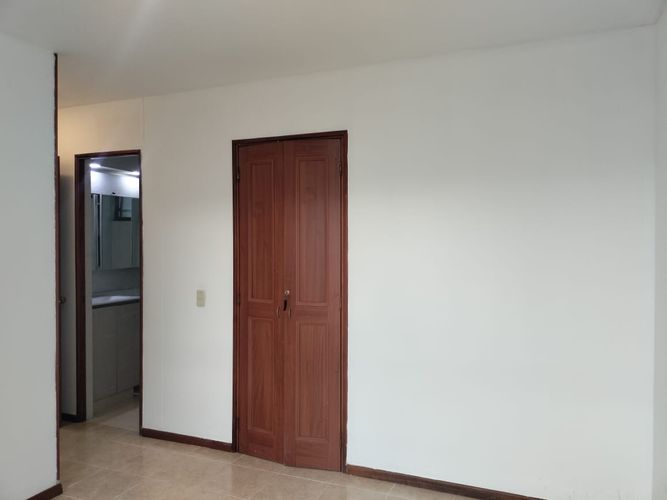 Apartamento de 3 alcobas en arriendo en El Poblado, Medellín, 82 m² · foto 10 de 16