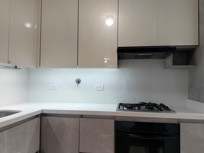Apartamento de 3 alcobas en arriendo en El Poblado, Medellín, 82 m² · foto 5 de 16