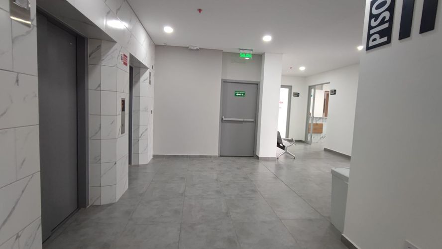 Consultorio en venta en Alcazar, Armenia, 38 m² · foto 3 de 18