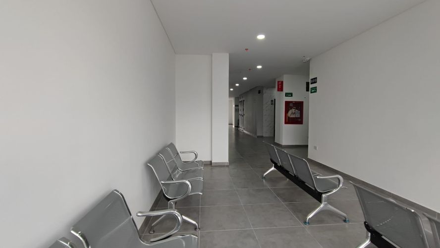 Consultorio en venta en Alcazar, Armenia, 38 m² · foto 5 de 18