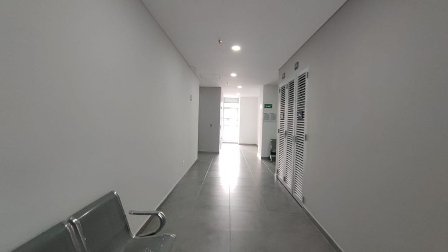Consultorio en venta en Alcazar, Armenia, 38 m² · foto 6 de 18