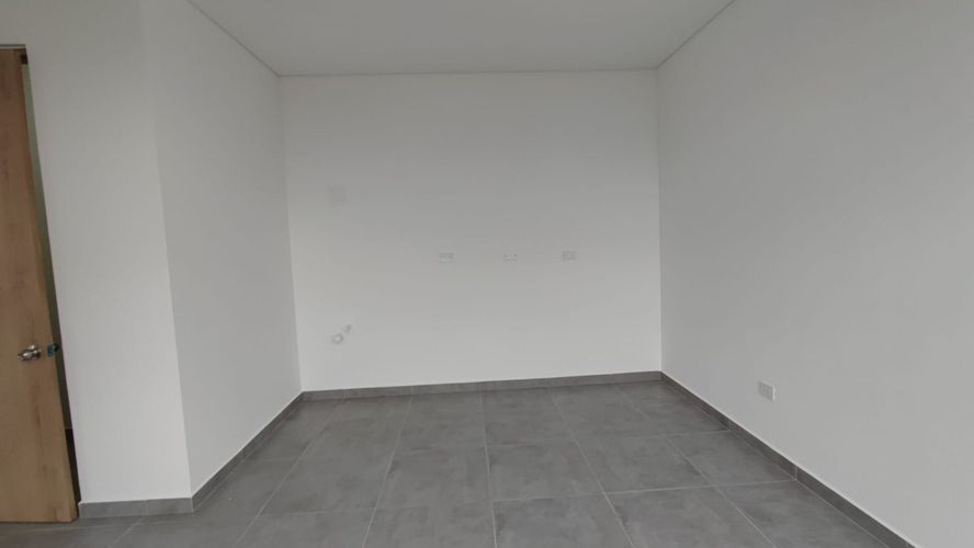 Consultorio en venta en Alcazar, Armenia, 38 m² · foto 8 de 18