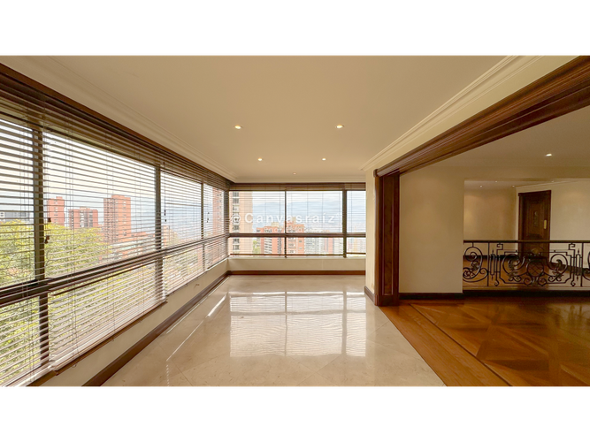 Apartamento de 5 alcobas en venta en El Poblado, Medellín, 425 m² · foto 4 de 17