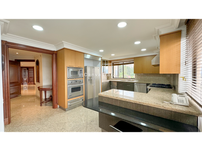 Apartamento de 5 alcobas en venta en El Poblado, Medellín, 425 m² · foto 6 de 17