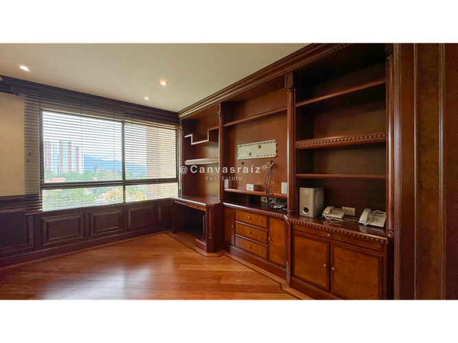 Apartamento de 5 alcobas en venta en El Poblado, Medellín, 425 m² · foto 12 de 17